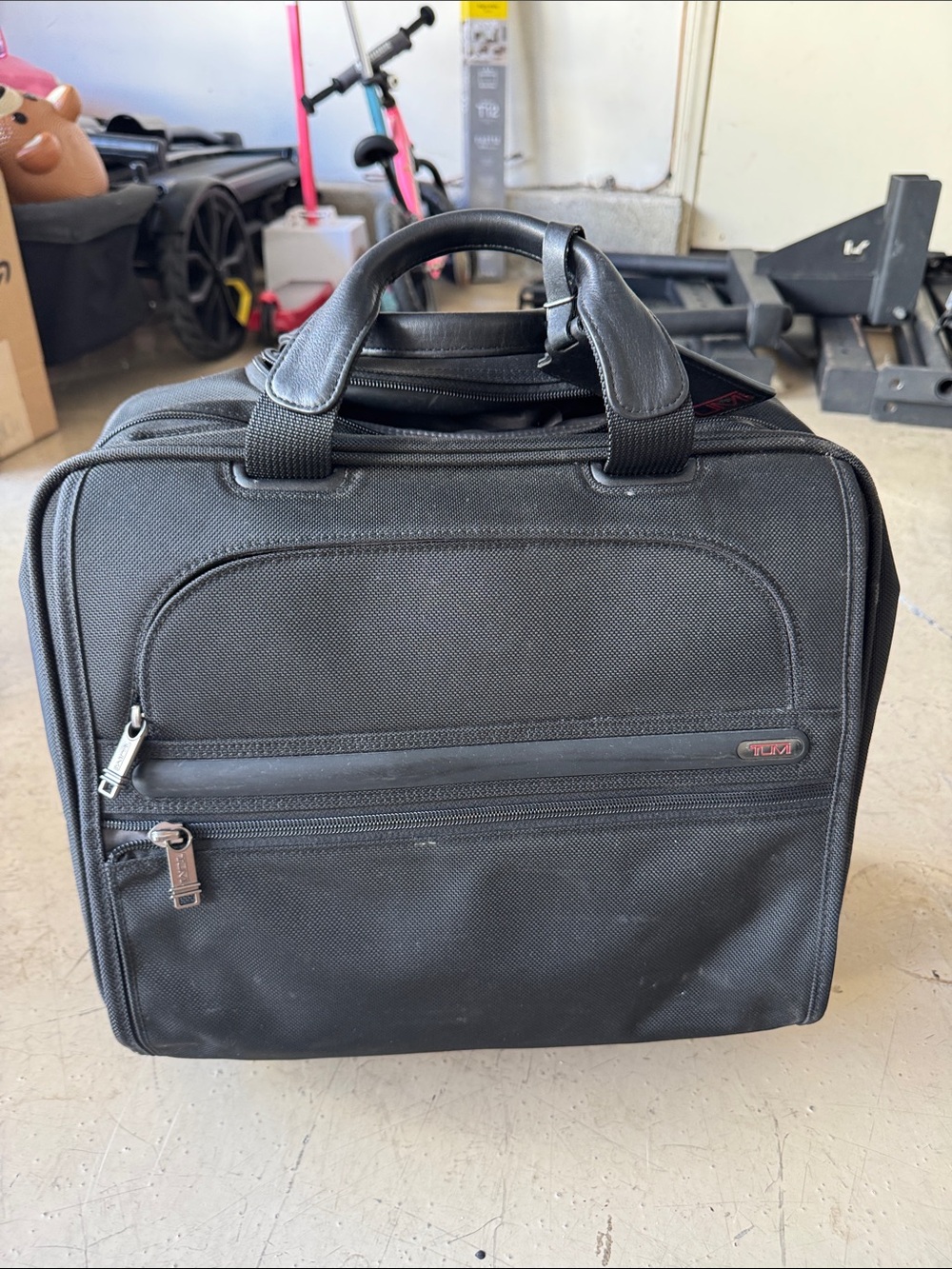 Tumi Black Men's Laptop Briefcase with Dual Top Handles